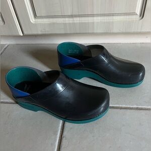 Dansko size 40
